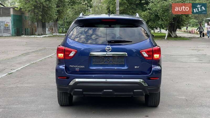 Внедорожник / Кроссовер Nissan Pathfinder 2018 в Одессе