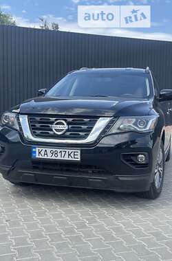 Позашляховик / Кросовер Nissan Pathfinder 2020 в Києві