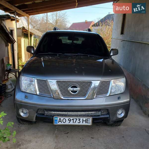 Позашляховик / Кросовер Nissan Pathfinder 2005 в Виноградові