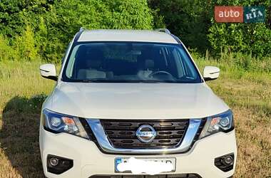 Nissan Pathfinder 2016