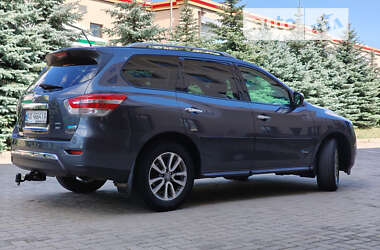 Внедорожник / Кроссовер Nissan Pathfinder 2013 в Харькове