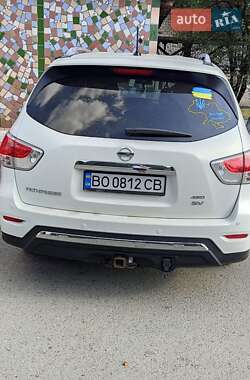 Nissan Pathfinder 2013 Nissan Pathfinder 2013