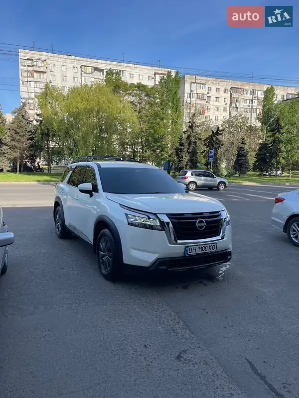 Nissan Pathfinder 2022