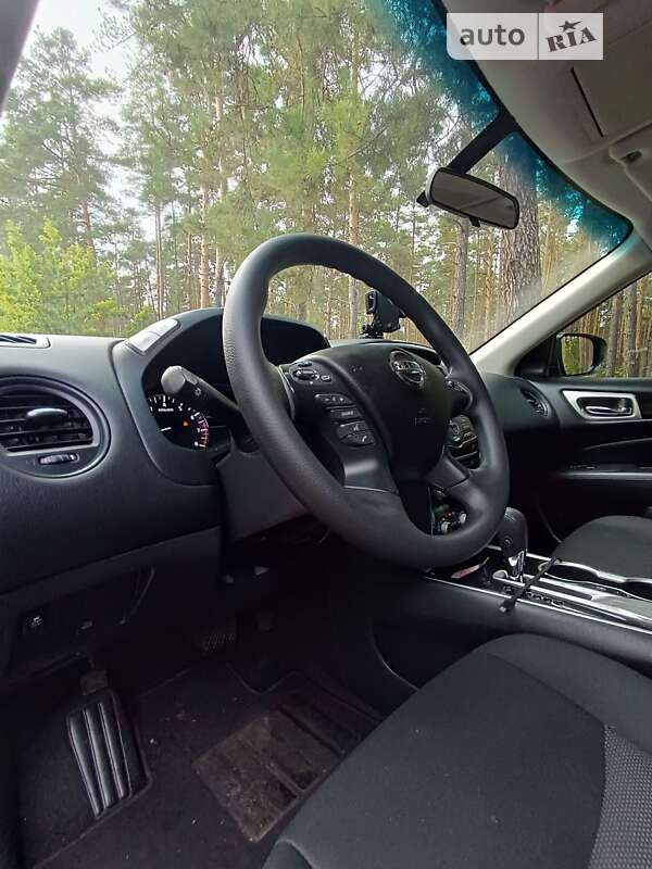 Внедорожник / Кроссовер Nissan Pathfinder 2020 в Броварах