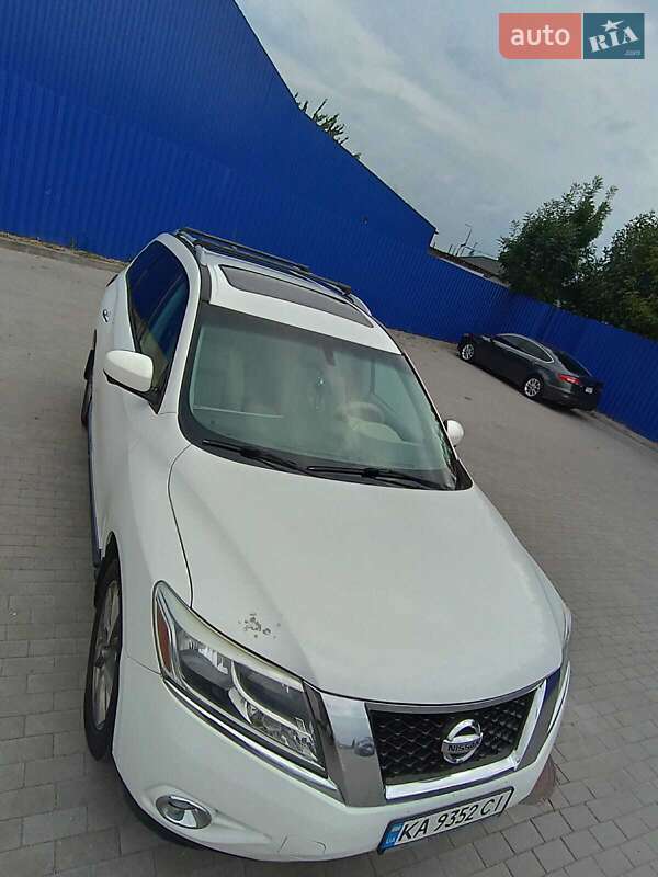 Внедорожник / Кроссовер Nissan Pathfinder 2014 в Виннице фото 3 Внедорожник / Кроссовер Nissan Pathfinder 2014 в Виннице