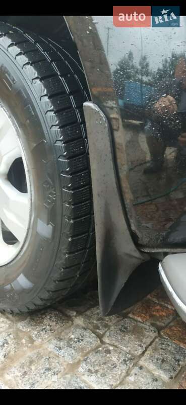 Внедорожник / Кроссовер Nissan Pathfinder 2005 в Кривом Роге