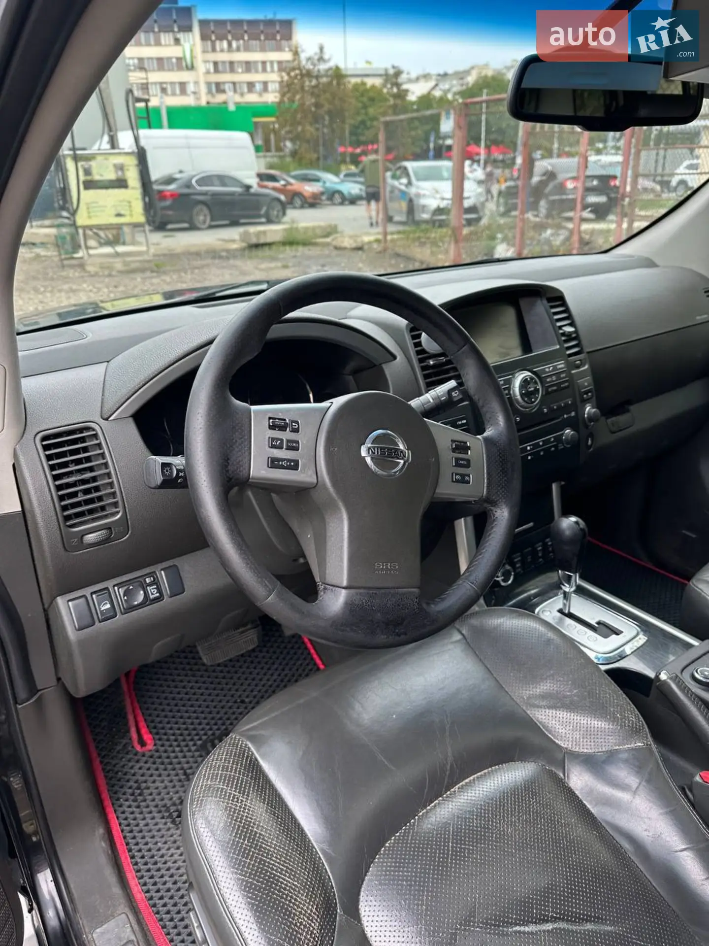 2011 Nissan Pathfinder - мініатюра 9
