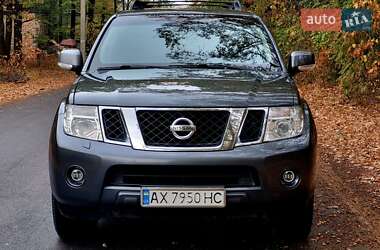 Позашляховик / Кросовер Nissan Pathfinder 2011 в Харкові