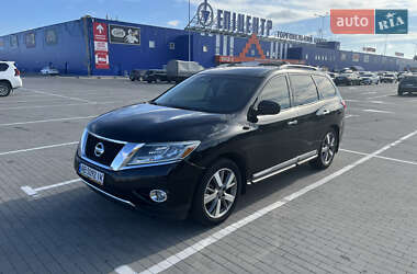 Nissan Pathfinder 2013