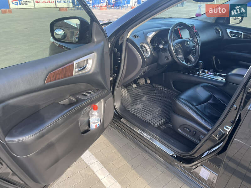 Внедорожник / Кроссовер Nissan Pathfinder 2013 в Виннице фото 10 Внедорожник / Кроссовер Nissan Pathfinder 2013 в Виннице