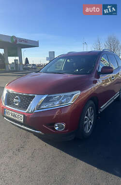 Позашляховик / Кросовер Nissan Pathfinder 2014 в Тернополі