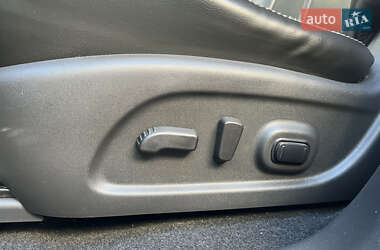 Внедорожник / Кроссовер Nissan Pathfinder 2013 в 