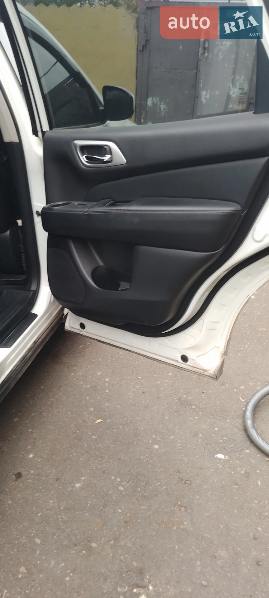 2016 Nissan Pathfinder - мініатюра 20
