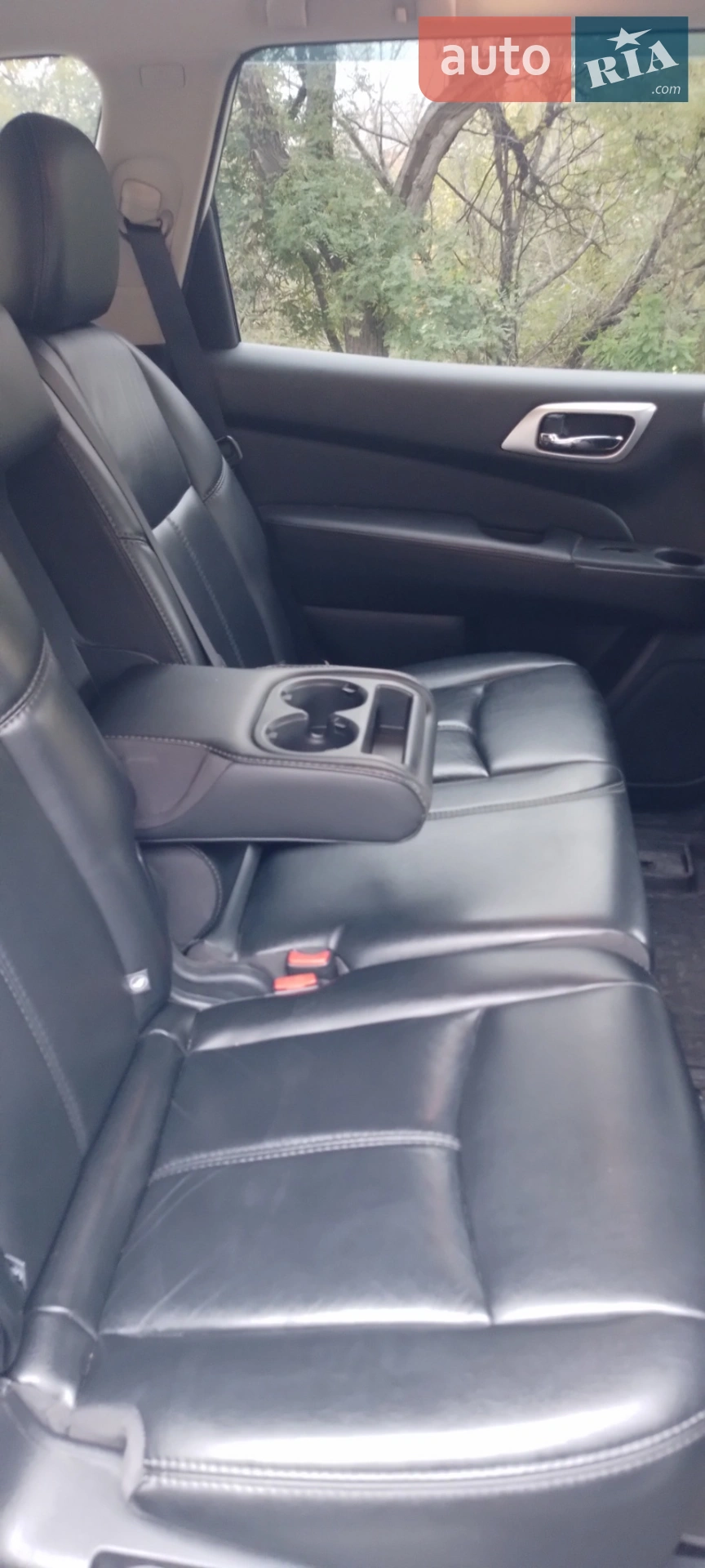 2016 Nissan Pathfinder - мініатюра 47
