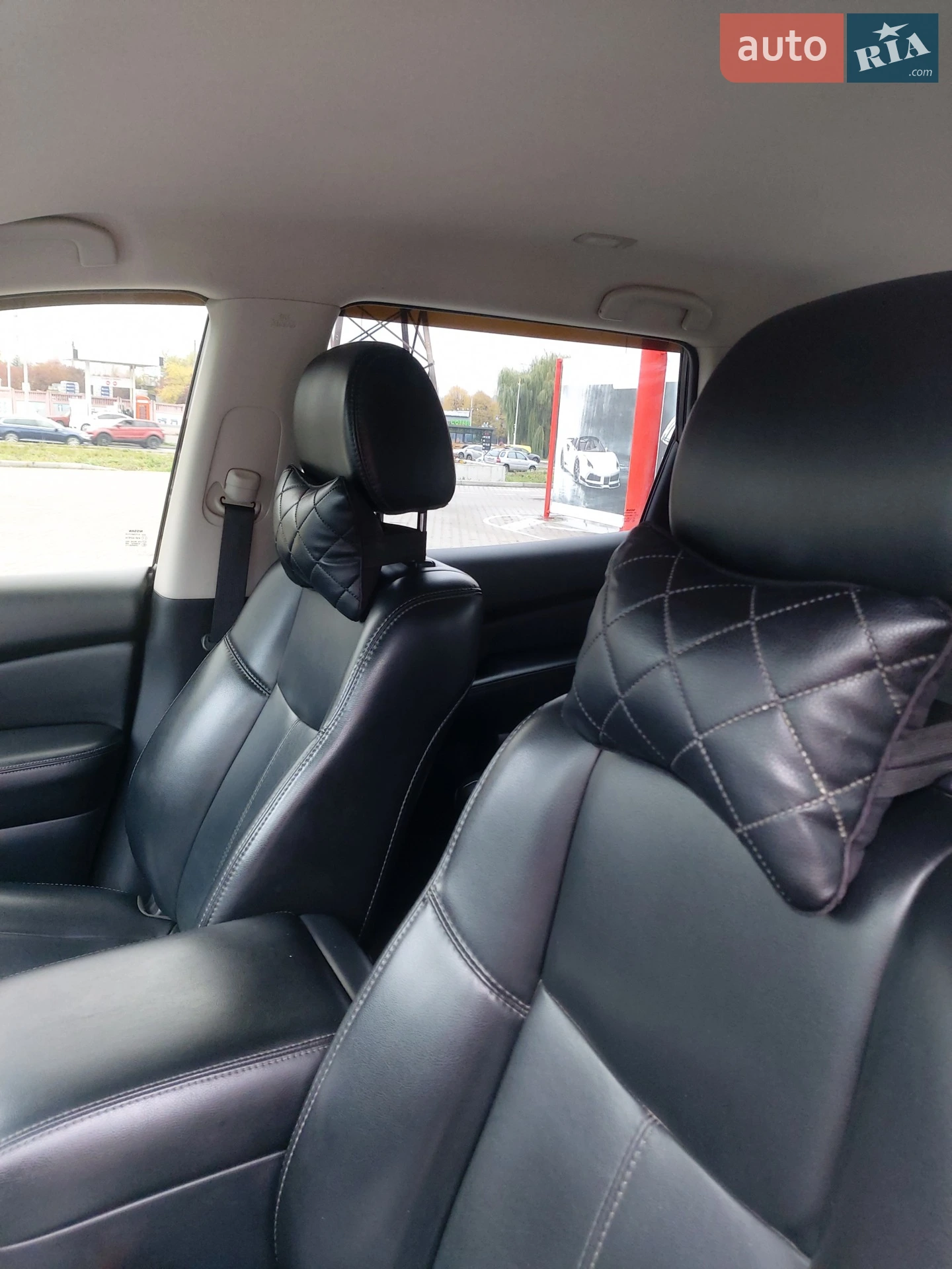 2016 Nissan Pathfinder - мініатюра 17