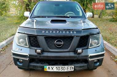 Позашляховик / Кросовер Nissan Pathfinder 2005 в Кривому Розі