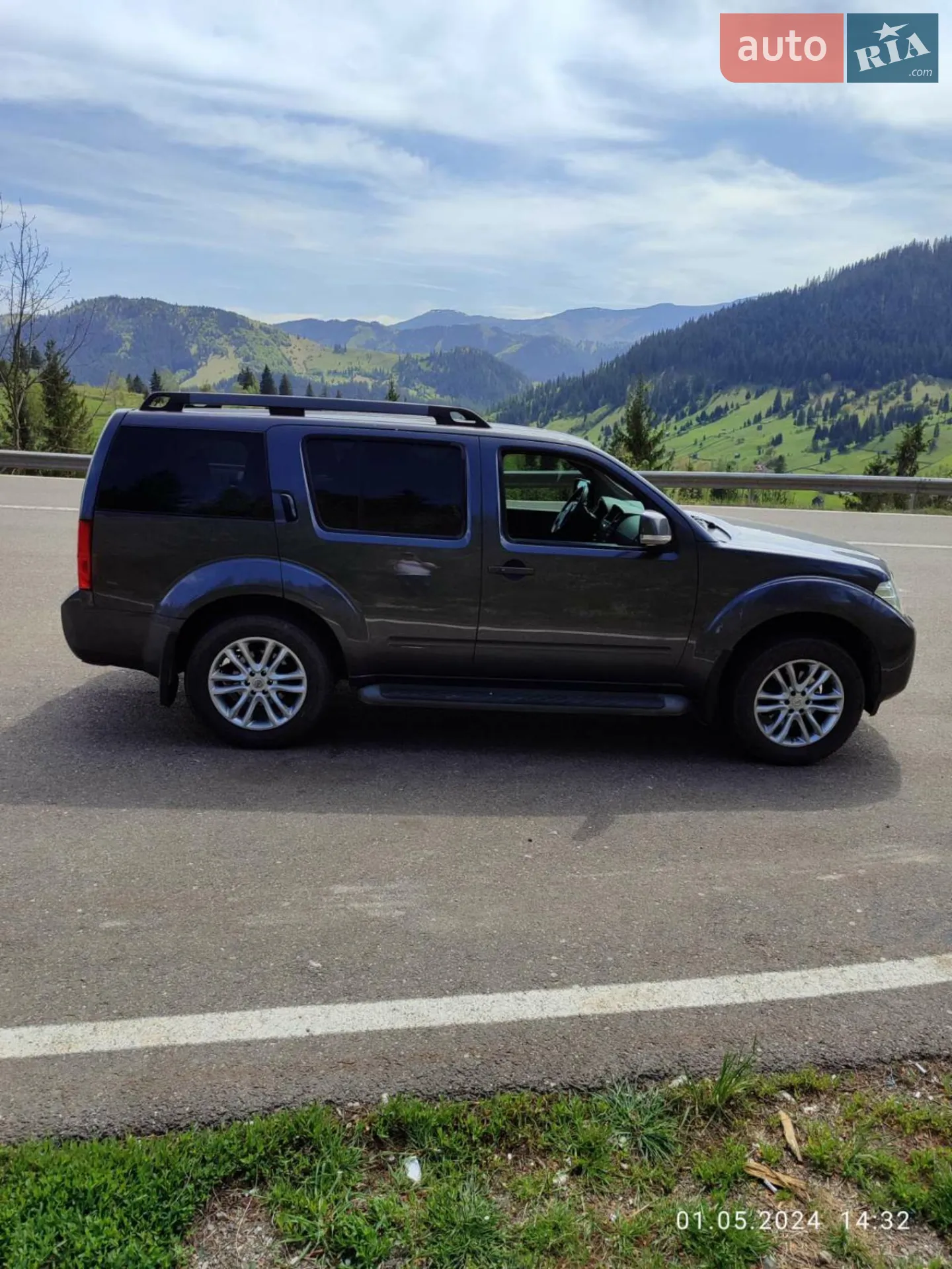 2011 Nissan Pathfinder - мініатюра 9