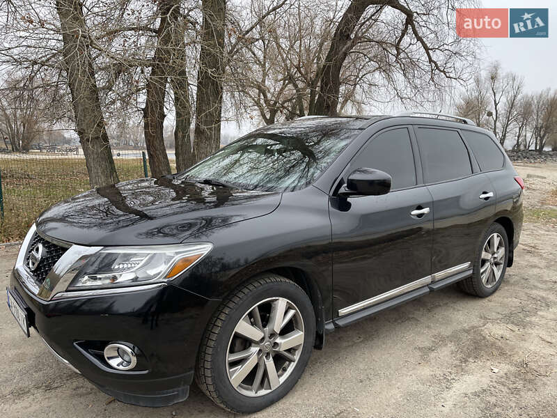Nissan Pathfinder 2014