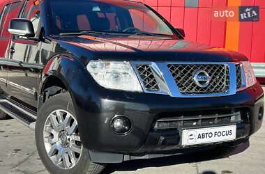 Позашляховик / Кросовер Nissan Pathfinder 2011 в Києві