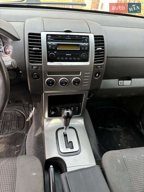 Внедорожник / Кроссовер Nissan Pathfinder 2003 в Белой Церкви