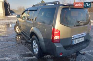 Внедорожник / Кроссовер Nissan Pathfinder 2005 в Львове