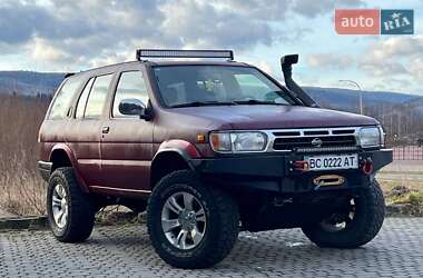 Позашляховик / Кросовер Nissan Pathfinder 1997 в Трускавці