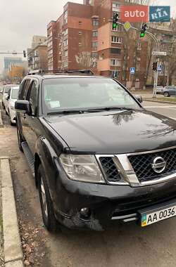 Nissan Pathfinder 2012