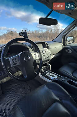 Внедорожник / Кроссовер Nissan Pathfinder 2012 в 