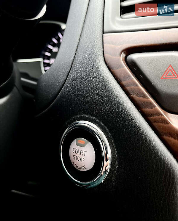 Внедорожник / Кроссовер Nissan Pathfinder 2019 в Киеве
