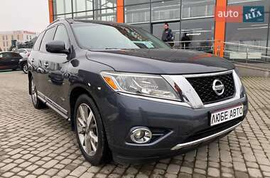 Внедорожник / Кроссовер Nissan Pathfinder 2013 в Львове