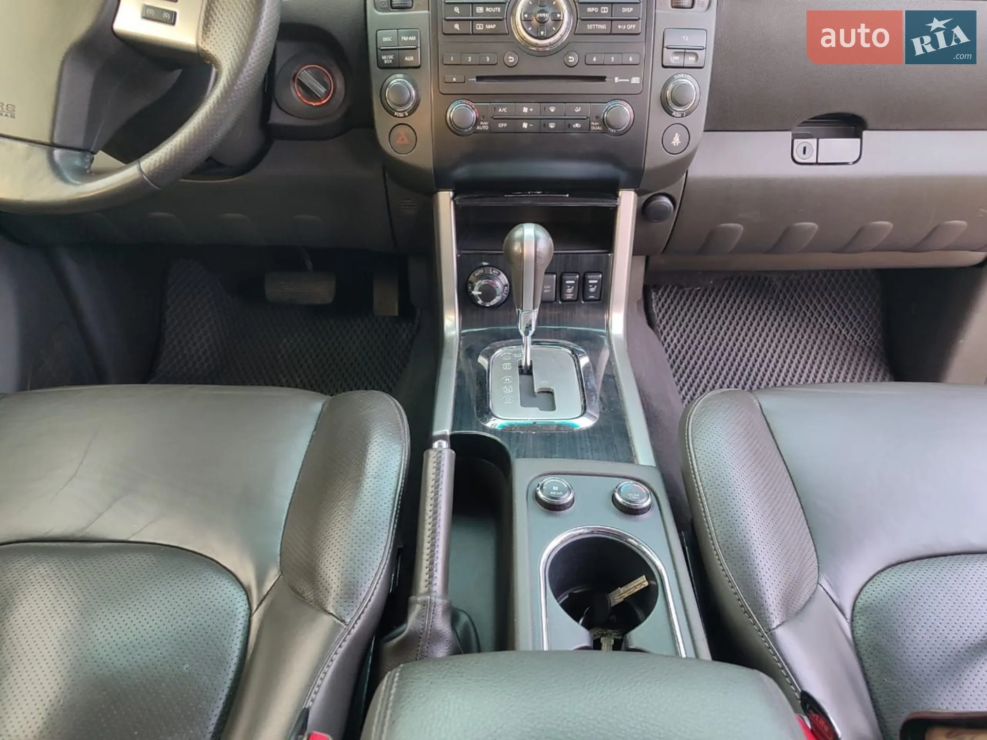 2011 Nissan Pathfinder - мініатюра 17