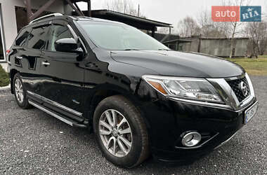 Внедорожник / Кроссовер Nissan Pathfinder 2013 в Львове