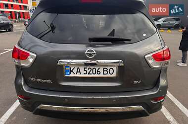 Позашляховик / Кросовер Nissan Pathfinder 2014 в Києві