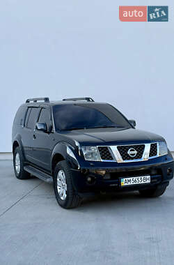 Позашляховик / Кросовер Nissan Pathfinder 2006 в Луцьку