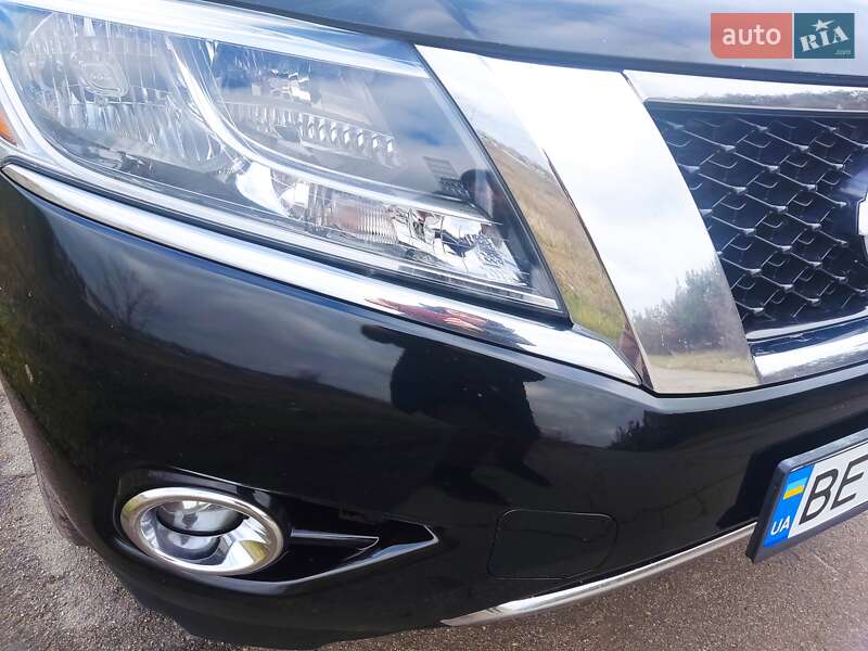 Позашляховик / Кросовер Nissan Pathfinder 2013 в Миколаєві