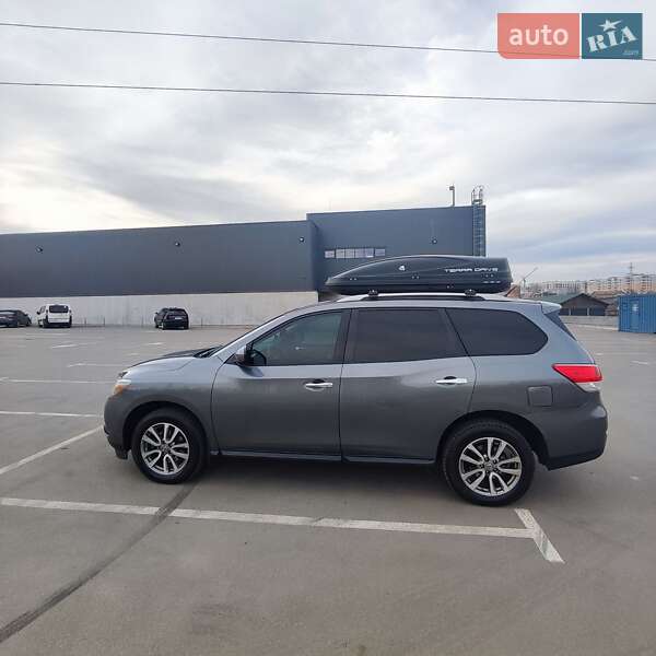 Nissan Pathfinder 2016