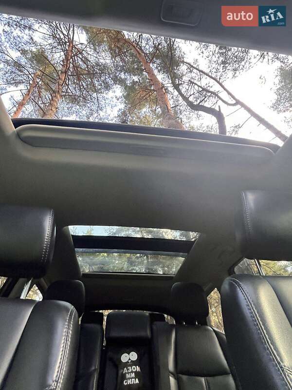 Позашляховик / Кросовер Nissan Pathfinder 2016 в Львові