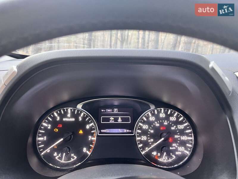 Позашляховик / Кросовер Nissan Pathfinder 2016 в Львові