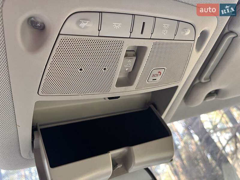 Позашляховик / Кросовер Nissan Pathfinder 2016 в Львові