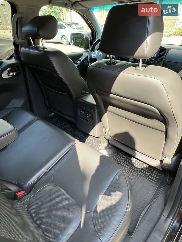 Позашляховик / Кросовер Nissan Pathfinder 2014 в Києві