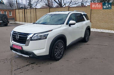 Внедорожник / Кроссовер Nissan Pathfinder 2023 в 
