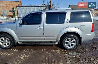 Внедорожник / Кроссовер Nissan Pathfinder 2012 в 