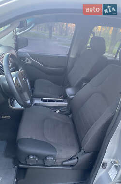 Внедорожник / Кроссовер Nissan Pathfinder 2005 в 