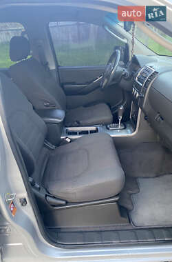 Внедорожник / Кроссовер Nissan Pathfinder 2005 в 