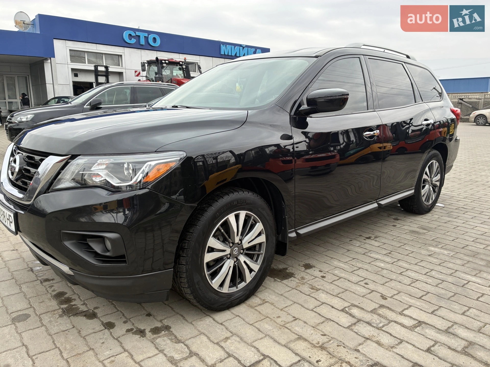 2017 Nissan Pathfinder - мініатюра 3