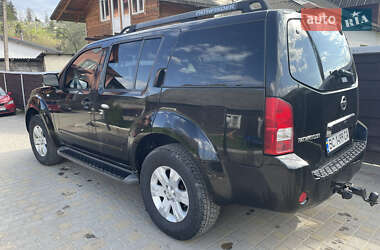 Позашляховик / Кросовер Nissan Pathfinder 2007 в 