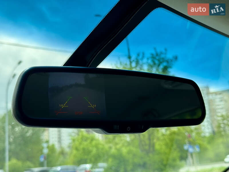 Позашляховик / Кросовер Nissan Pathfinder 2014 в Києві