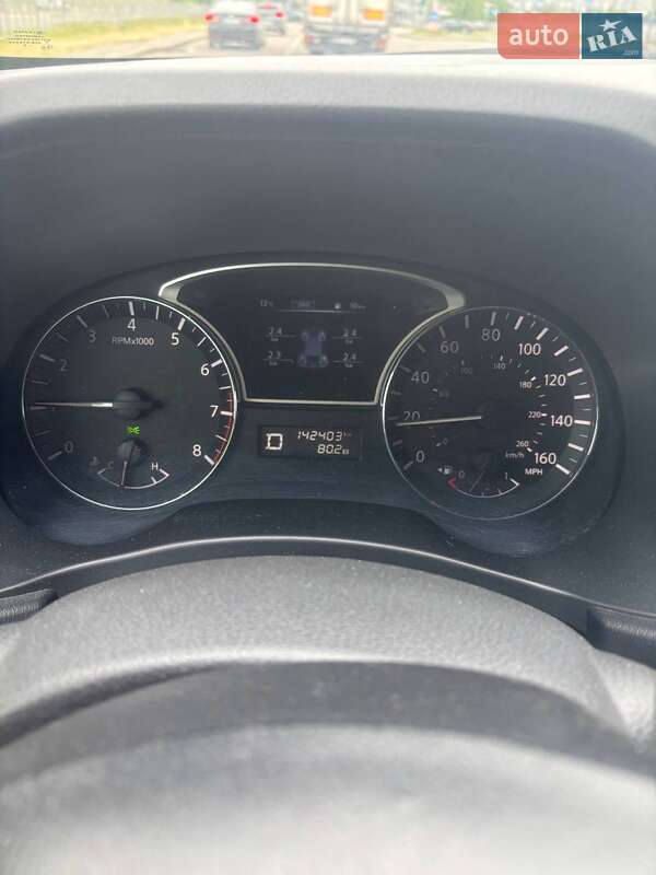 Внедорожник / Кроссовер Nissan Pathfinder 2015 в Киеве фото 12 Внедорожник / Кроссовер Nissan Pathfinder 2015 в Киеве