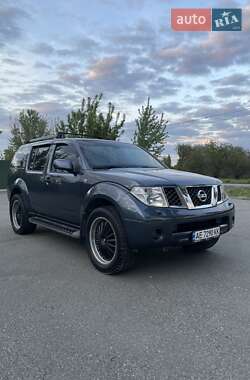 Позашляховик / Кросовер Nissan Pathfinder 2007 в 
