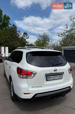 Внедорожник / Кроссовер Nissan Pathfinder 2012 в Одессе